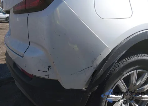 2019 Cadillac Xt4 Premium Luxury z USA, uszkodzony, nr VIN 1GYFZCR4XKF103217